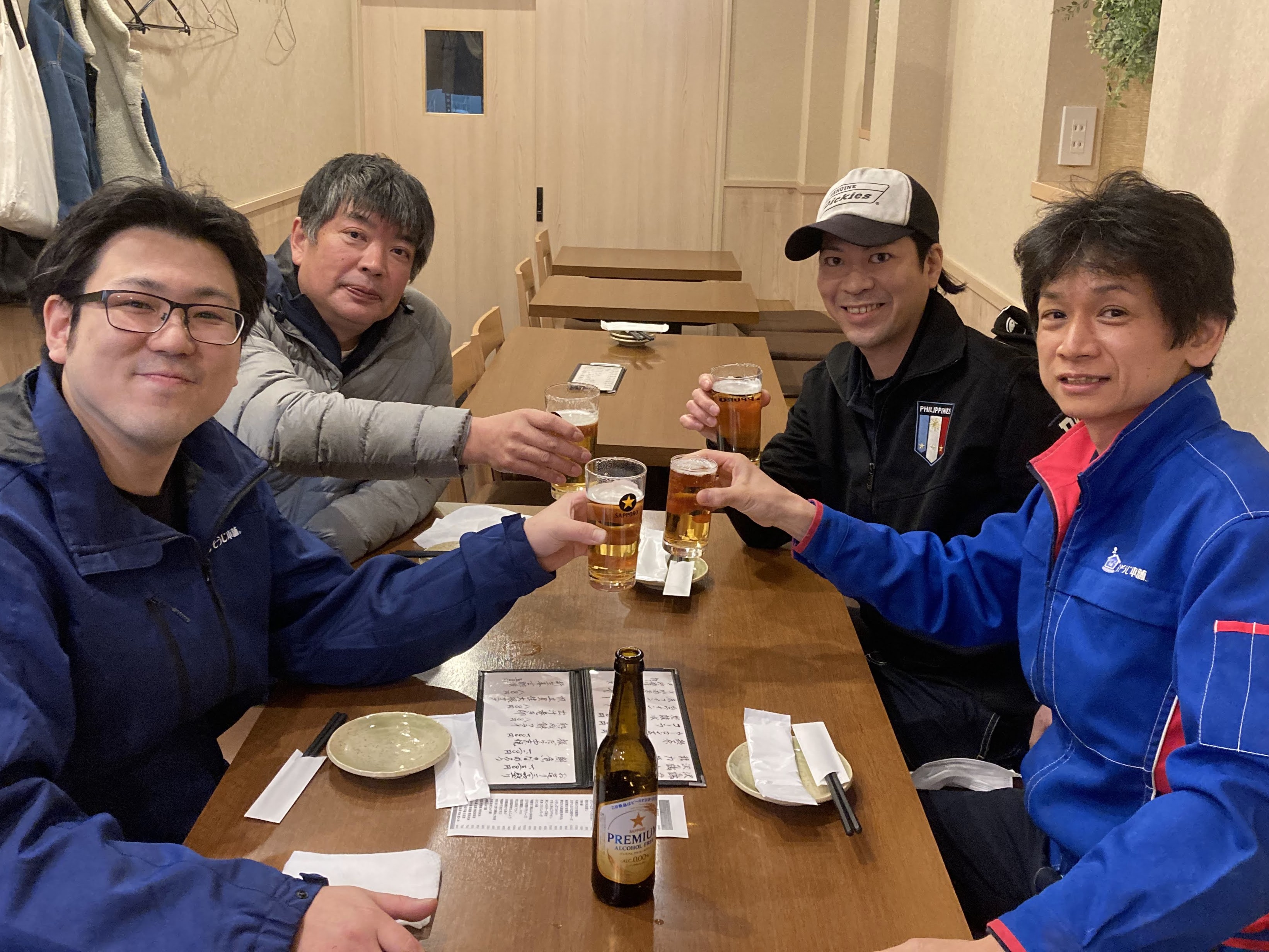 ④店長乾杯 - おそうじ本舗両国店増井智浩