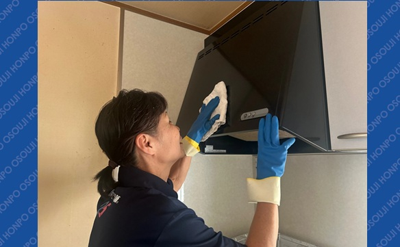 足立保木間店3 - 占部要