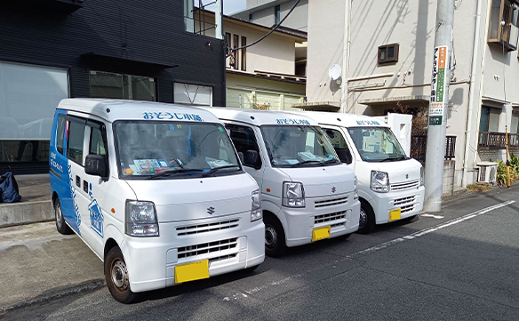 20700白山駅前店02