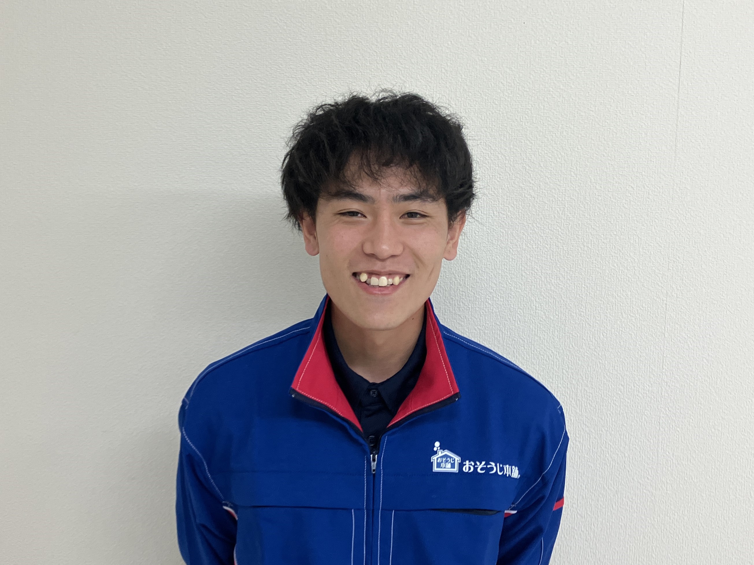 21035 広大前店 桑原 旬冶