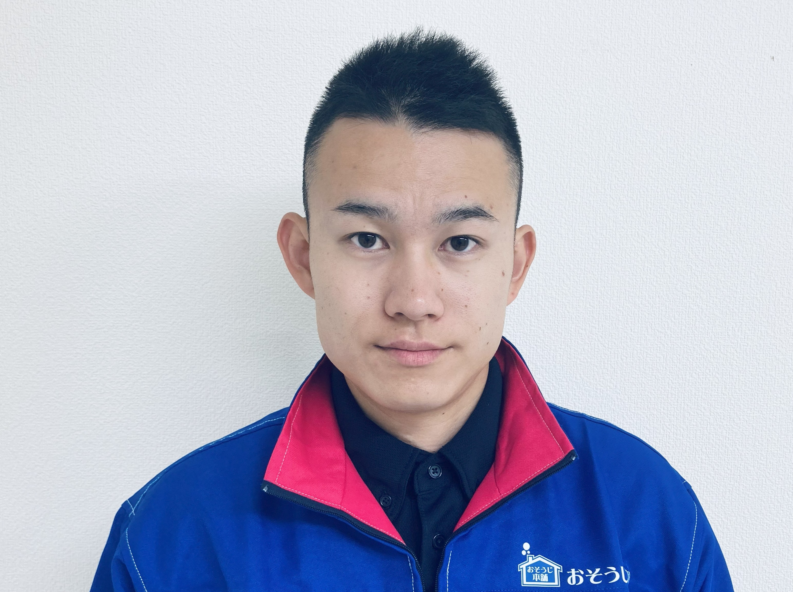 21263 旭二俣川店 伊藤 航祐