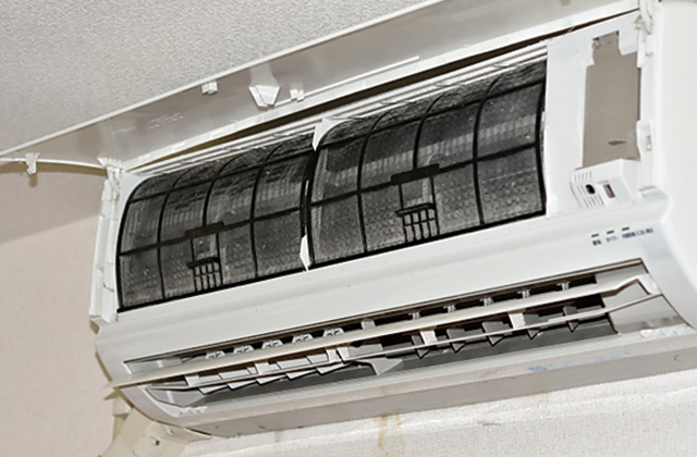 エアコンの掃除手順