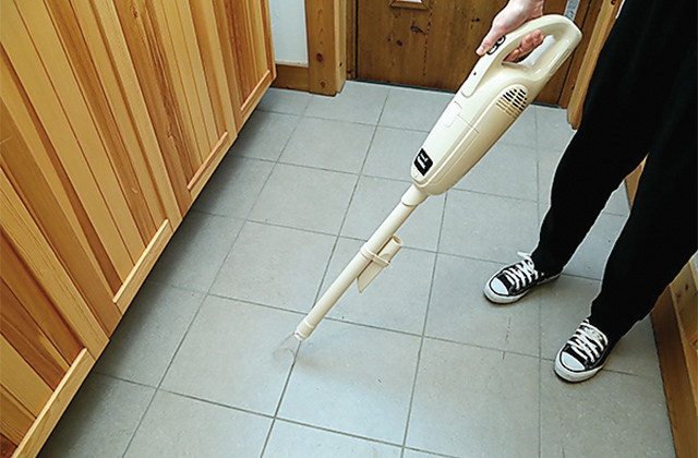 ④掃除機をかける