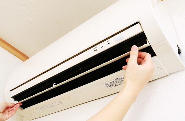 ルーバーを掃除して吹き出し口をキレイにする