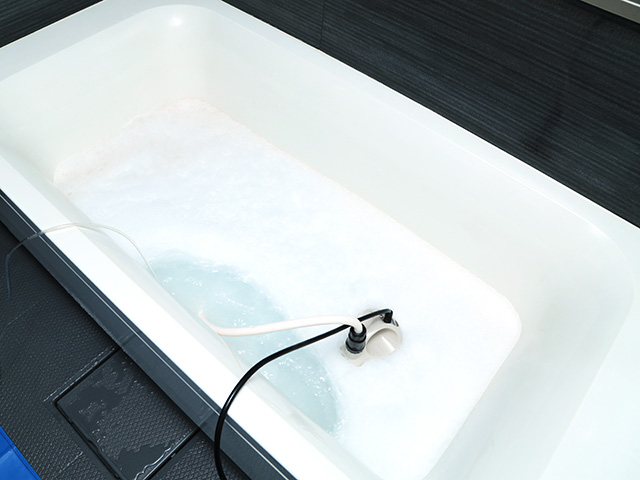 追い焚き配管（風呂釜）除菌クリーニング