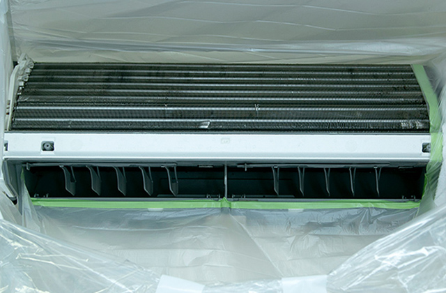 エアコン周囲の養生