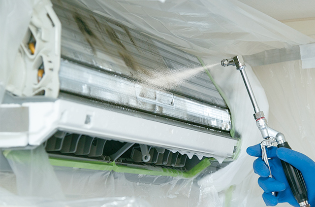 エアコンの内部洗浄はプロに依頼しよう