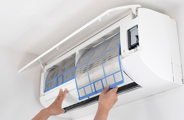 エアコンを掃除して電気代を節約しよう